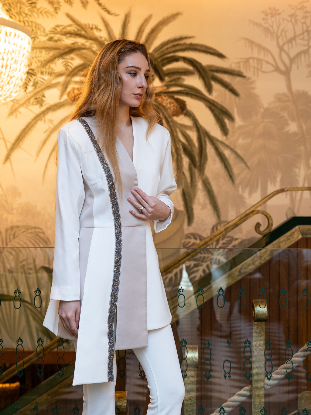 Leveled Jacket - White and Beige