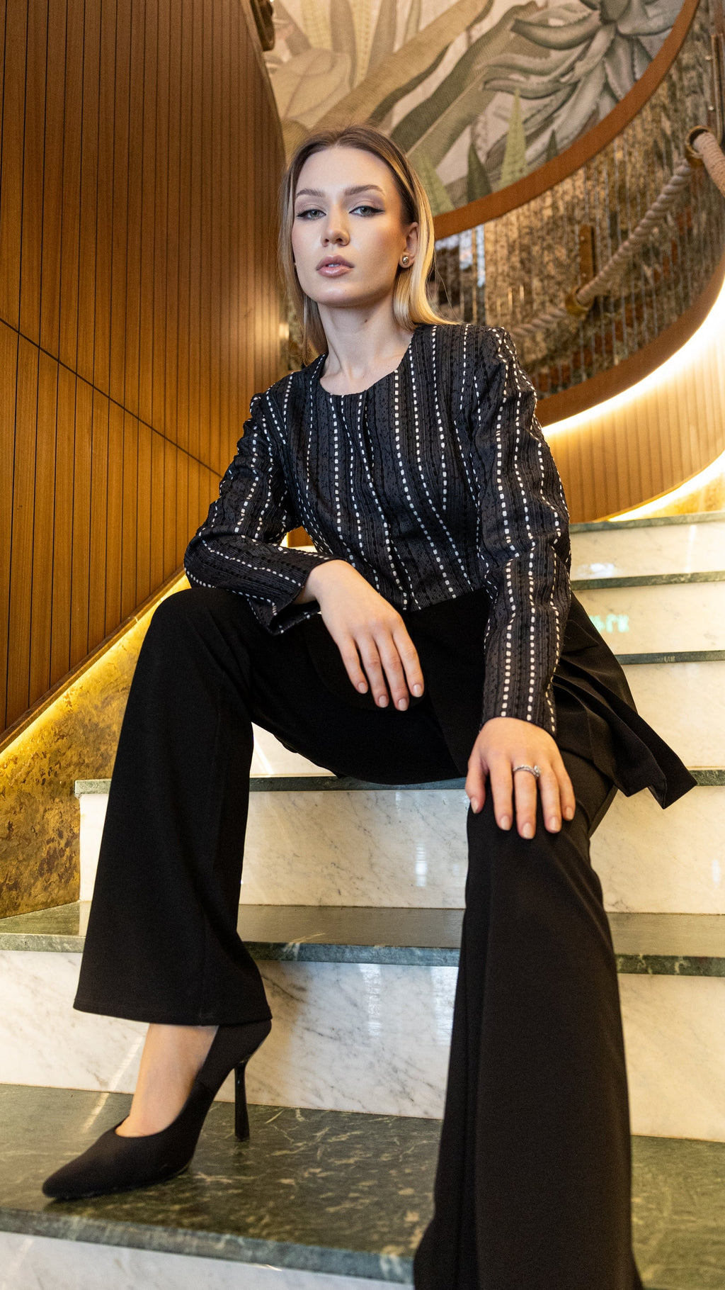 Split Jacket - Black